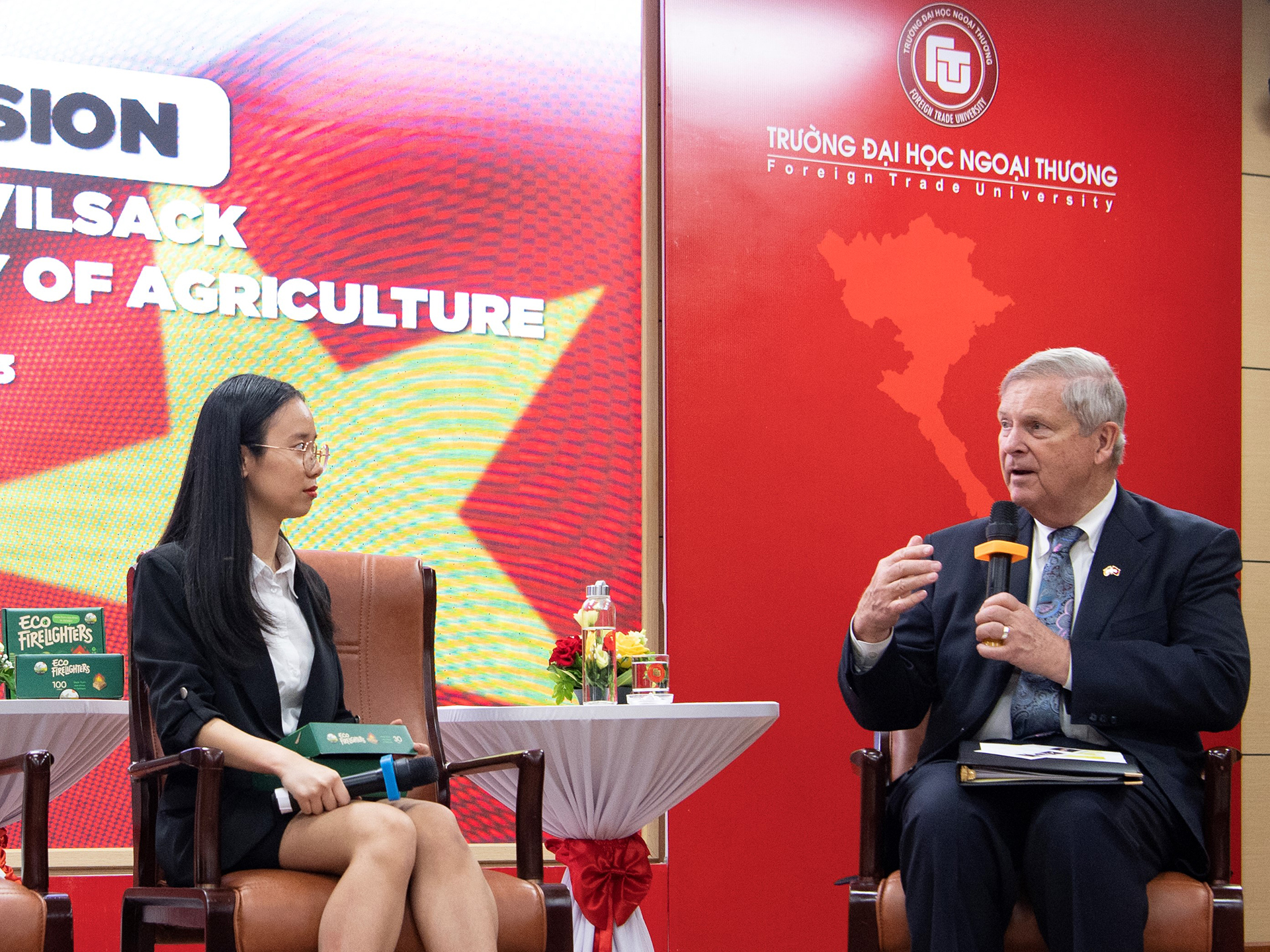 Nam Tural Talk at FTU 49